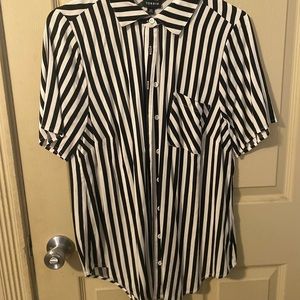 Torrid black and white striped button up blouse. Size 00.